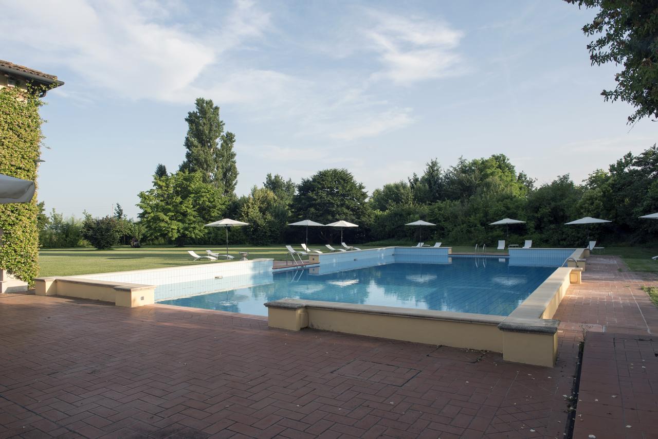 Il Borgo Di Minerva Hotell Minerbio Exteriör bild